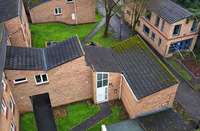 6 Bedroom Semi-Detached House For Sale In . Park Village, Norfolk Park Road, Sheffield, South Yorkshire, S2