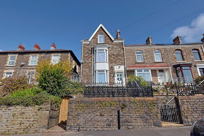 Studio To Rent In Roseland Terrace, Swansea, SA1