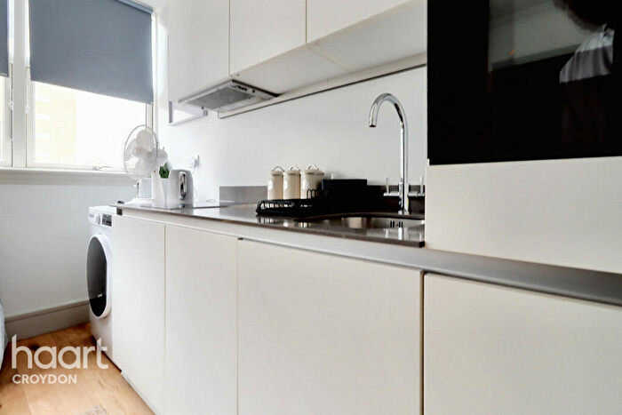 Apartment For Sale In Church Street, Croydon, CR0