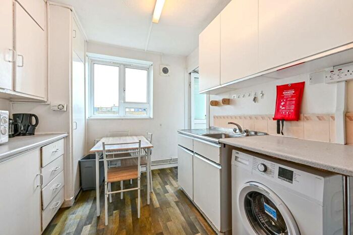 3 Bedroom Flat To Rent In Robert Street, Camden, London, NW1
