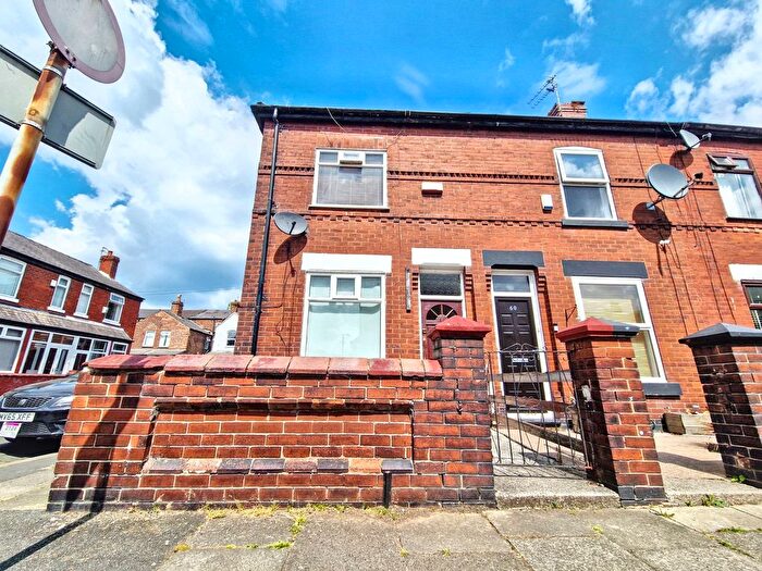 2 Bedroom End Of Terrace House To Rent In Harrison Street, Eccles, M30