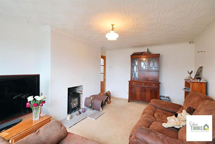 2 Bedroom Detached Bungalow For Sale In Fielden Close, Milton, Stoke-On-Trent, ST6