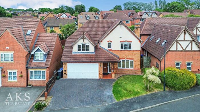 4 Bedroom Detached House For Sale In Tawny Way, Littleover, DE23