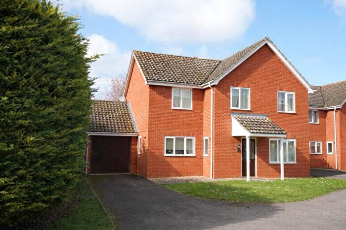 4 Bedroom Detached House To Rent In Sharpes Court, Mildenhall, Bury St. Edmunds, Suffolk, IP28