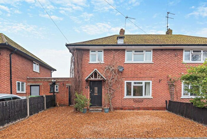 3 Bedroom Semi-Detached House For Sale In Elm Drive, Chobham, GU24