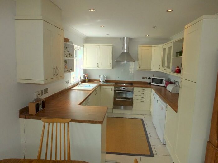 4 Bedroom Semi-Detached House To Rent In Cluny Street, Lewes, East Sussex, BN7