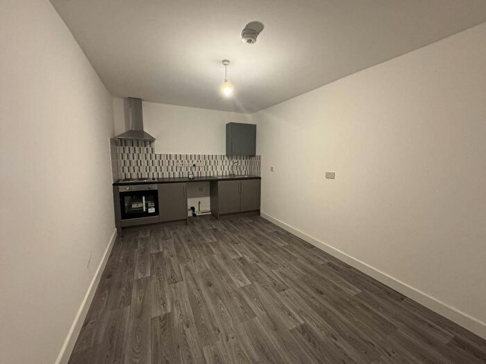 1 Bedroom Flat To Rent In Temple Street, Wolverhampton, WV2