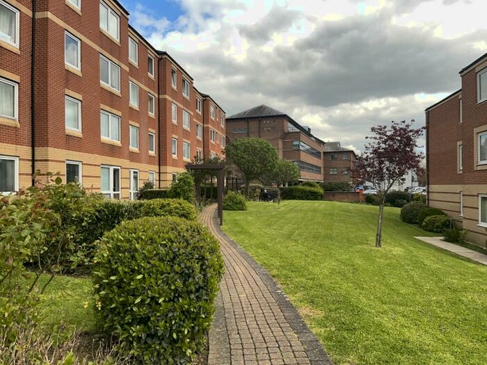 1 Bedroom Retirement Property To Rent In Queen Anne Road, Maidstone, ME14