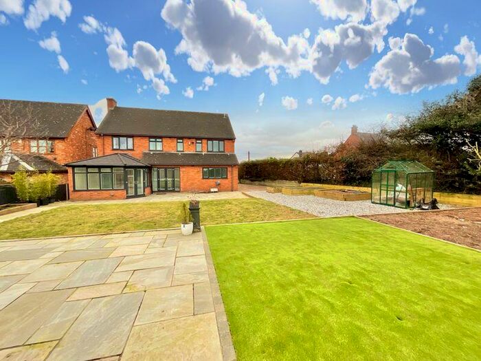 4 Bedroom Detached House For Sale In Aston Lane, Stone, ST15