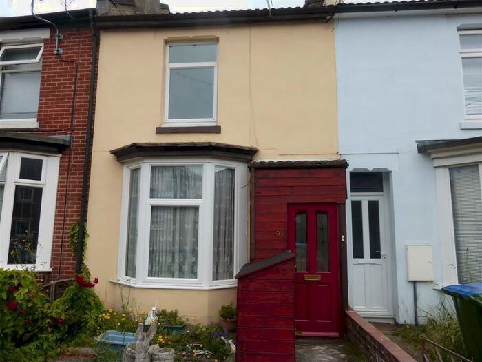 3 Bedroom House To Rent In Firgrove Road, Southampton, SO15