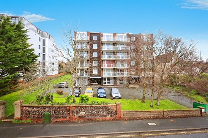 3 Bedroom Flat For Sale In Upperton Road, Eastbourne, BN21