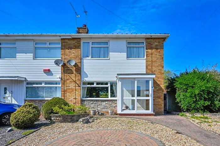 3 Bedroom Semi-Detached House For Sale In Trinity Rise, Stafford, Staffordshire, ST16