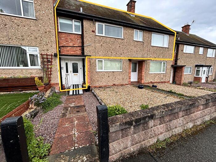 2 Bedroom Apartment For Sale In Llandudno Road, Penrhyn Bay, LL30