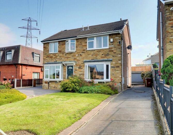 2 Bedroom Semi-Detached House To Rent In Coal Hill Lane, Rodley, Leeds, LS13
