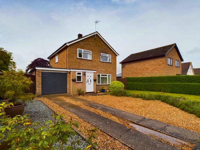 3 Bedroom Detached House For Sale In Bishops Croft, Barningham, IP31