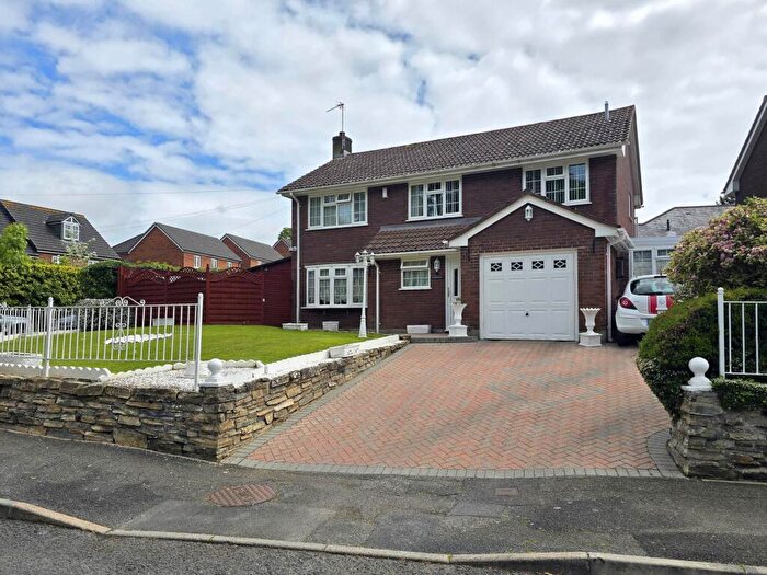 4 Bedroom Detached House For Sale In College Green, Bideford, EX39