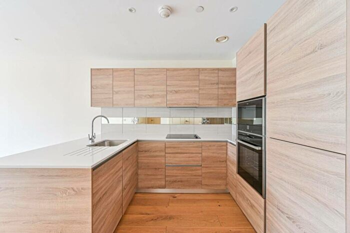 2 Bedroom Flat For Sale In Norton House, Woolwich, London, SE18