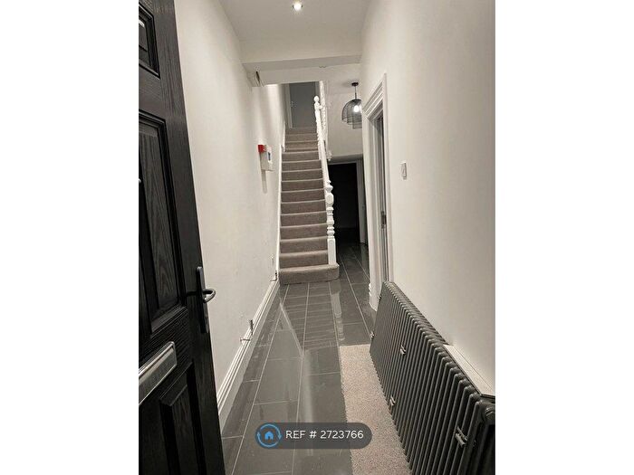 7 Bedroom Terraced House To Rent In Hawthorne Avenue, Uplands, Swansea, SA2