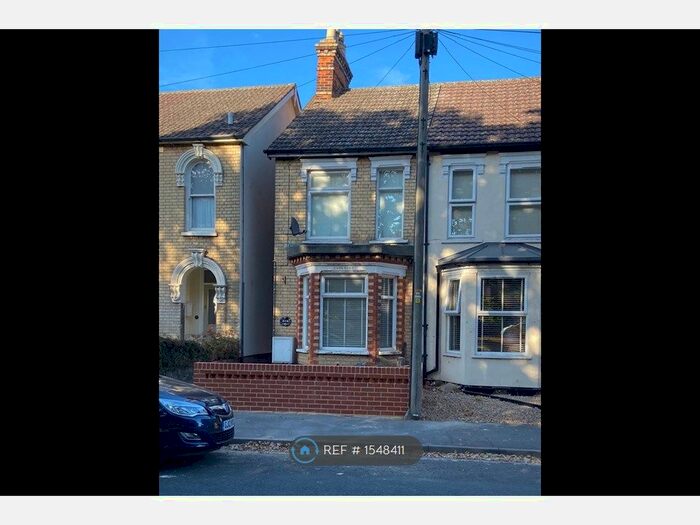 2 Bedroom Semi-Detached House To Rent In Nacton Road, Ipswich, IP3