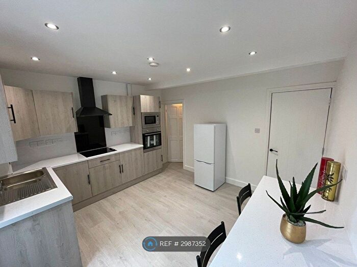4 Bedroom End Terrace House To Rent In Ranelagh Road, Ipswich, IP2