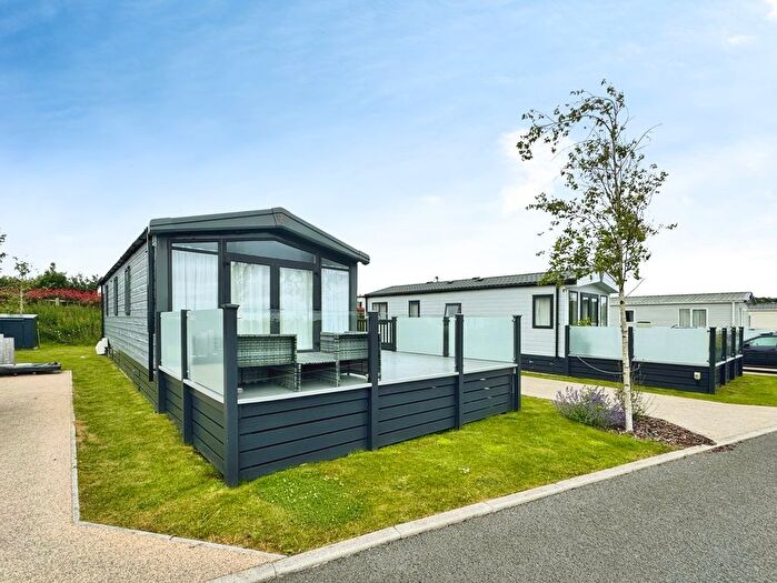 2 Bedroom Property For Sale In Lansallos Walk, Tregoad, Looe, PL13