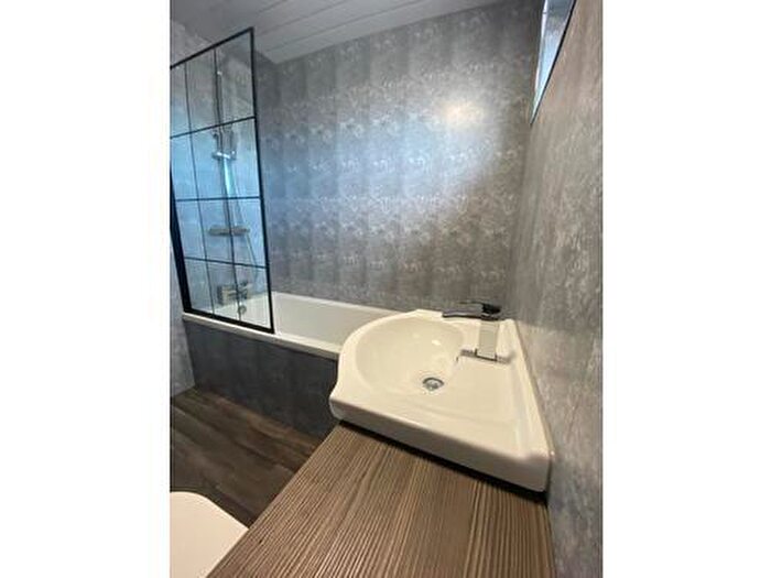 4 Bedroom House To Rent In Cawdor Drive, Glenrothes, KY6