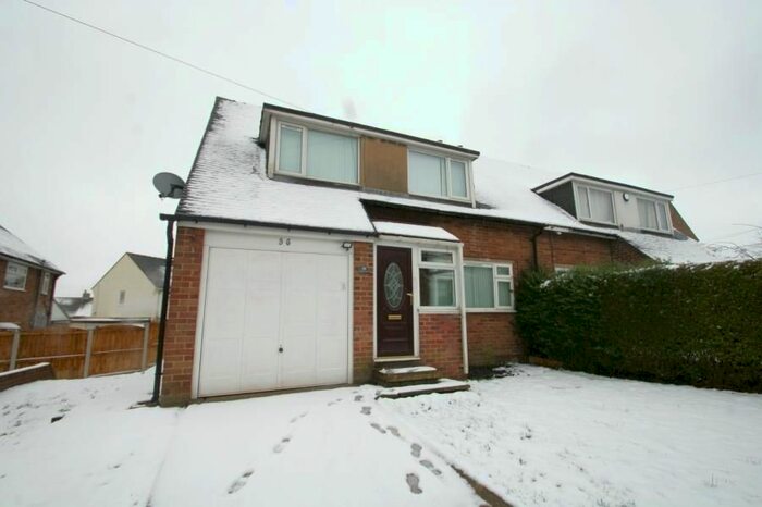 3 Bedroom Semi-Detached House To Rent In Chaucer Avenue, Pudsey, LS28