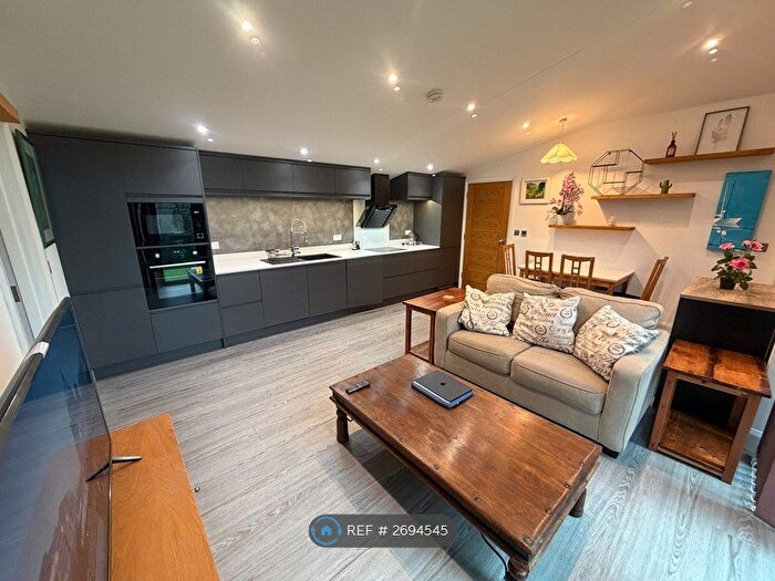 2 Bedroom Detached House To Rent In Dudley Road, Cambridge, CB5