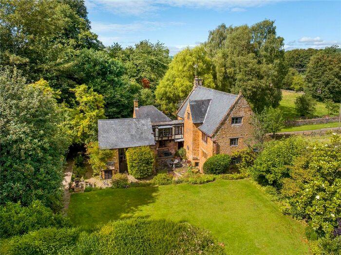 4 Bedroom Detached House For Sale In South Newington, Banbury, Oxfordshire, OX15