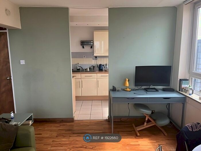 1 Bedroom Flat To Rent In Bath Street, London, EC1V