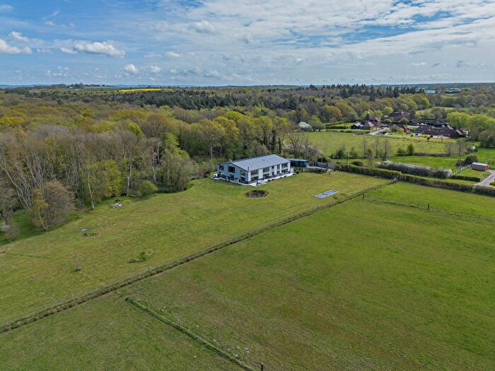 6 Bedroom Detached House For Sale In Etchden Road, Bethersden, Kent, TN26