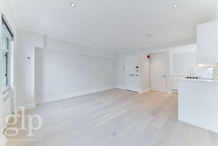 Studio To Rent In Wardour Street, London, Greater London, W1D