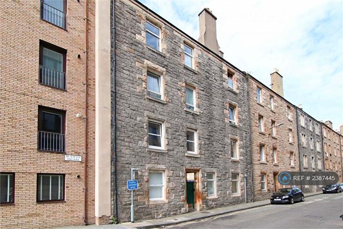 2 Bedroom Flat To Rent In Upper Grove Place, Edinburgh, EH3
