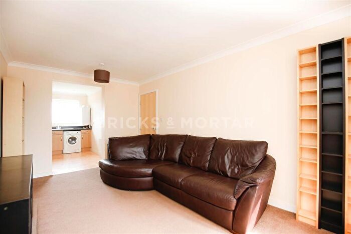 4 Bedroom Apartment To Rent In (£pppw) Chillingham Road, Heaton, NE6