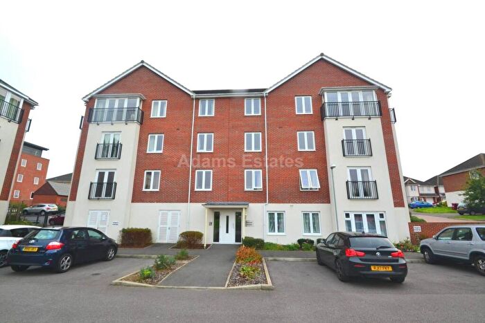 2 Bedroom Apartment To Rent In Regis Park, Earley, RG6