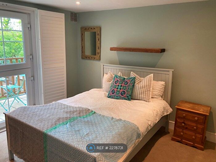 1 Bedroom Flat To Rent In Byrne Road, London, SW12