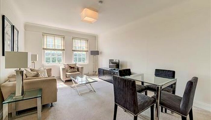 2 Bedroom Flat To Rent In Fulham Road, London, SW3