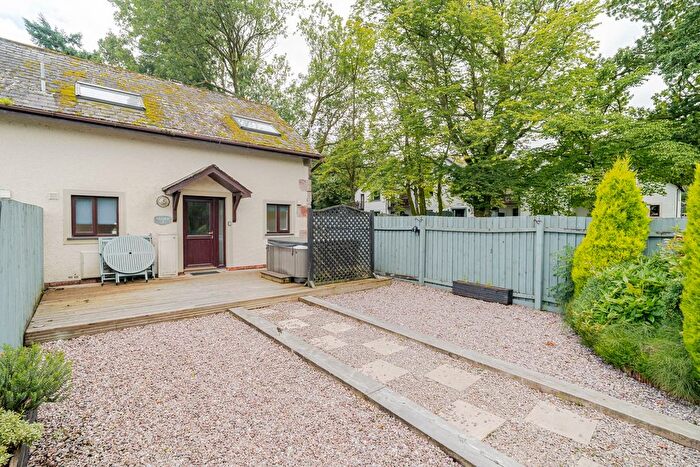2 Bedroom Barn Conversion For Sale In Whitbarrow Village - Caldew, Berrier, Penrith, CA11