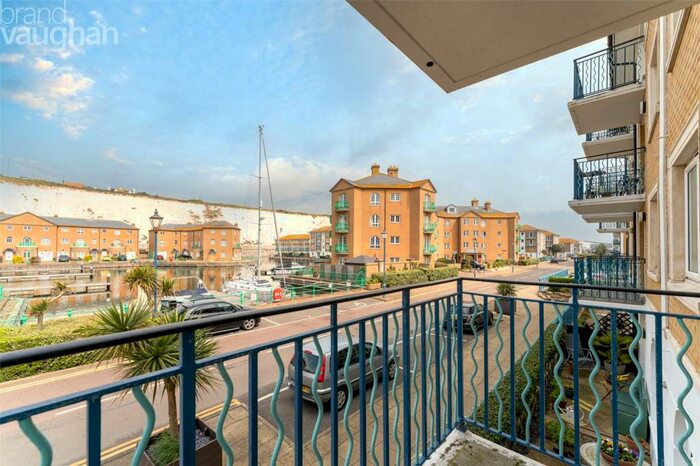 2 Bedroom Apartment To Rent In Merton Court, The Strand, Brighton, BN2