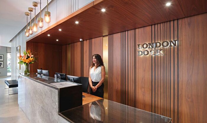 Studio For Sale In Jade Wharf, London Dock, St Katharine Docks, London, E1W