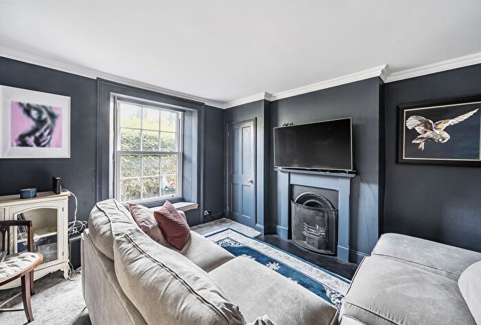 3 Bedroom Terraced House For Sale In Bath Road, Willsbridge, Bristol, Gloucestershire, BS30