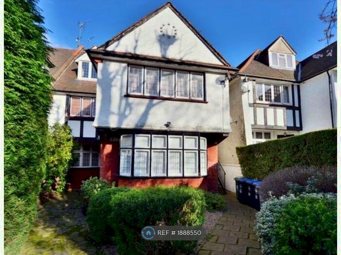 2 Bedroom Flat To Rent In Teignmouth Road, London, NW2