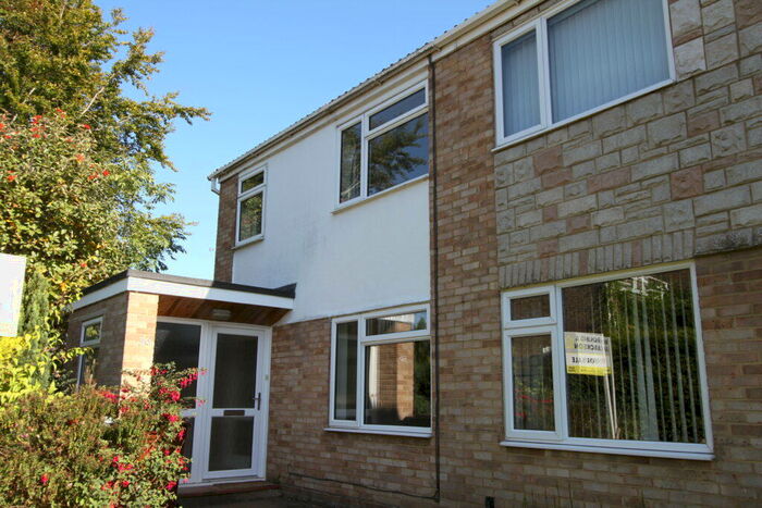 3 Bedroom End Of Terrace House To Rent In Elton Road, Banbury, Oxon, OX16