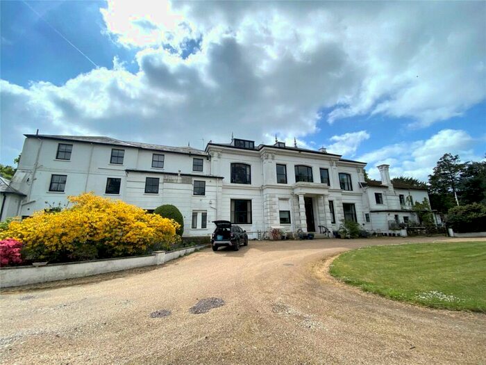 3 Bedroom Apartment To Rent In Sandhurst Lodge, Wokingham Road, Crowthorne, Berkshire, RG45