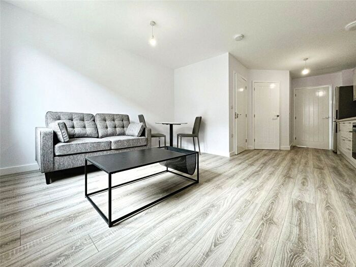 1 Bedroom Flat To Rent In Luna, Fifth Avenue, York, YO31