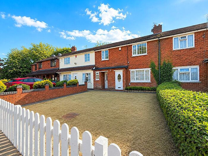 3 Bedroom Terraced House For Sale In Bells Moor Road, West Bromwich, B70