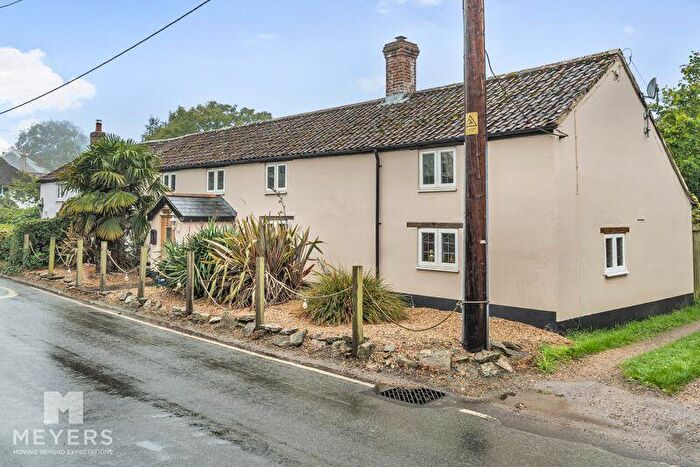 4 Bedroom Semi-Detached House For Sale In High Street, Winfrith Newburgh, DT2