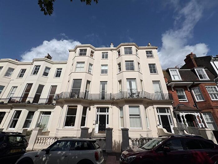2 Bedroom Flat For Sale In Compton Avenue, Brighton, BN1