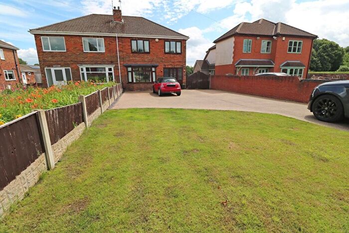 3 Bedroom Semi-Detached House For Sale In High Street, Belton, DN9