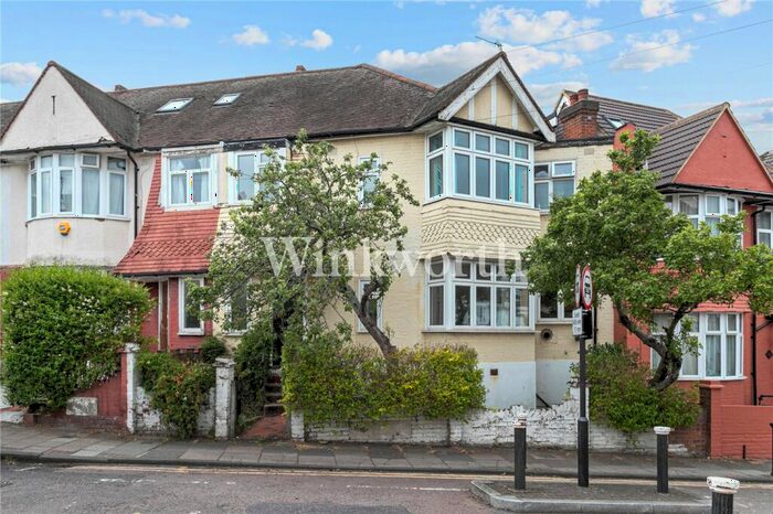 4 Bedroom Terraced House To Rent In Hillside Road, London, N15